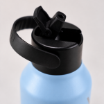 Detalhe da tampa da garrafa VOA Thermos Luxe Grace 350 ml azul-claro