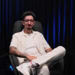 Guilherme a falar sobre a voz como instrumento de impacto no podcast VOA